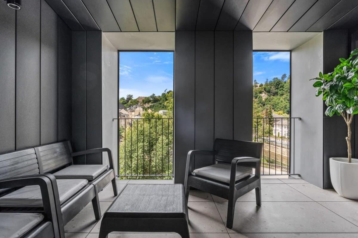 Luxurious 2Br Apt With Balcony In Luxembourg Apartamento Exterior foto
