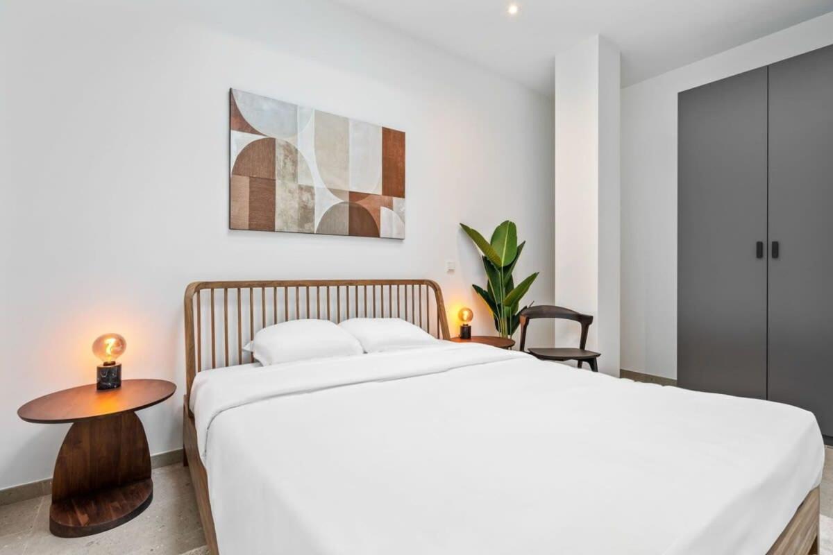 Luxurious 2Br Apt With Balcony In Luxembourg Apartamento Exterior foto