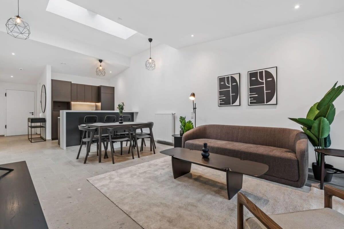 Luxurious 2Br Apt With Balcony In Luxembourg Apartamento Exterior foto