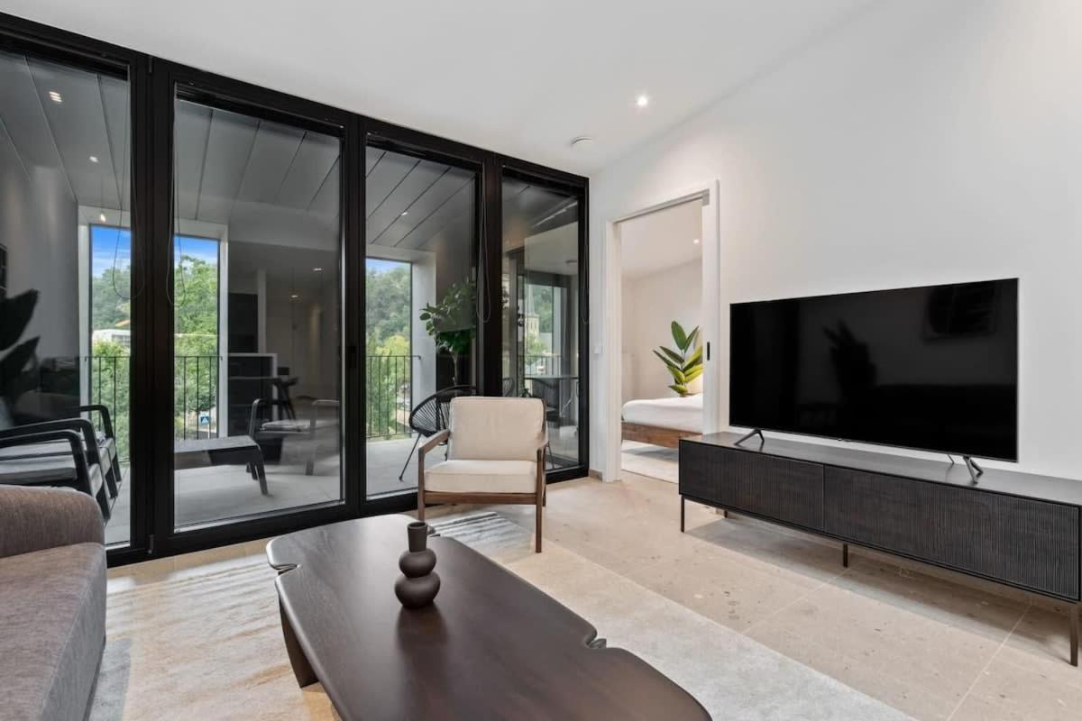 Luxurious 2Br Apt With Balcony In Luxembourg Apartamento Exterior foto